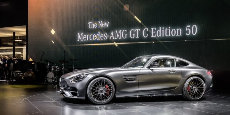 Mercedes AMG-GT recebe "facelift" e novas versões em Detroit. 21