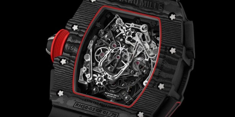 Este relógio Richard Mille da Mclaren custa mais de 1 milhão! 16
