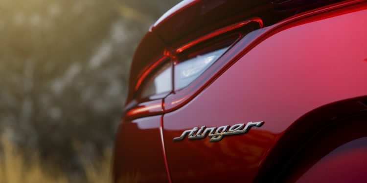 KIA Stinger: O novo rival dos sedans alemães! 57