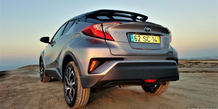 Toyota C-HR Hybrid: A lufada de ar fresco! 55
