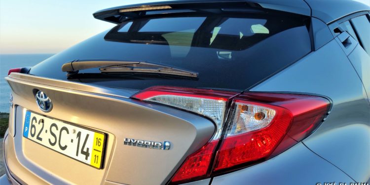 Toyota C-HR Hybrid: A lufada de ar fresco! 34