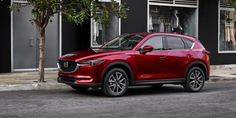 Novo Mazda CX-5 estará presente em Genebra! 26