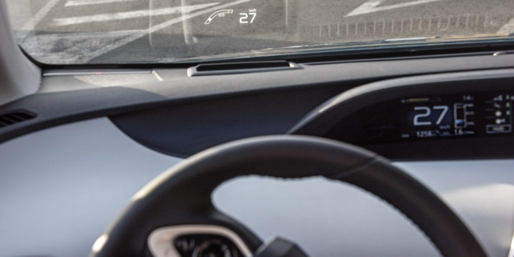 Toyota revela novo Prius Plug-in Hybrid para a Europa! 30