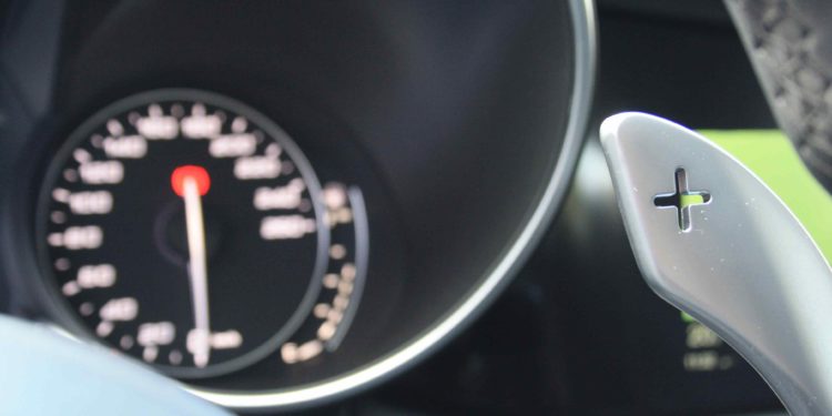 Alfa Romeo Giulia 2.2 JTDM AT8 180cv: A mecânica da emoção! 90