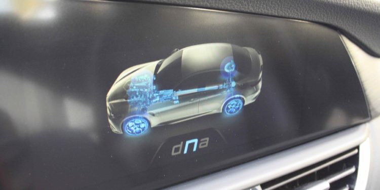 Alfa Romeo Giulia 2.2 JTDM AT8 180cv: A mecânica da emoção! 71