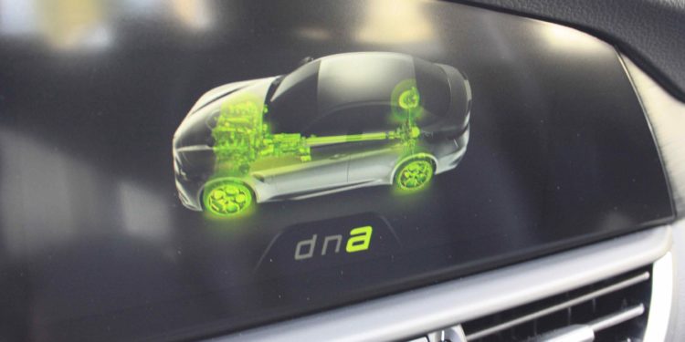 Alfa Romeo Giulia 2.2 JTDM AT8 180cv: A mecânica da emoção! 72