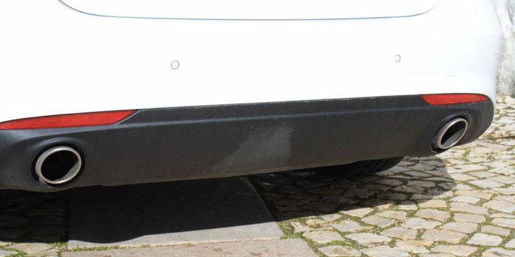 Alfa Romeo Giulia 2.2 JTDM AT8 180cv: A mecânica da emoção! 40