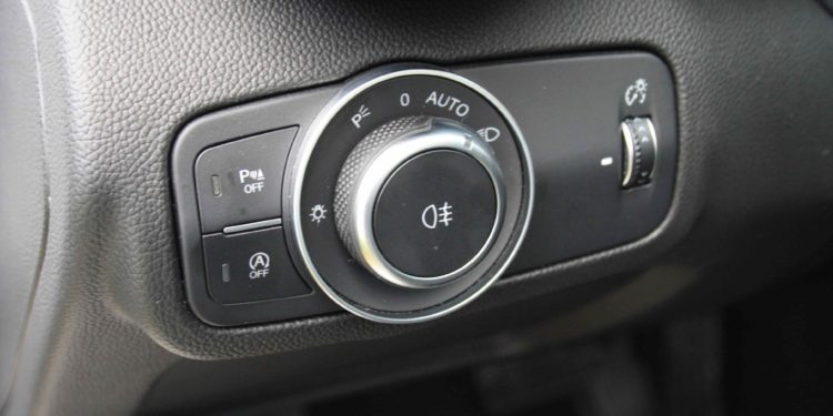 Alfa Romeo Giulia 2.2 JTDM AT8 180cv: A mecânica da emoção! 32