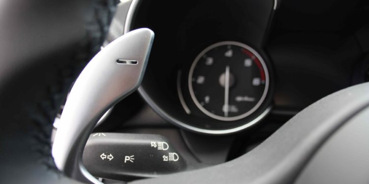 Alfa Romeo Giulia 2.2 JTDM AT8 180cv: A mecânica da emoção! 31