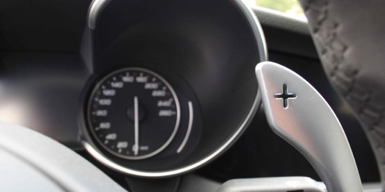 Alfa Romeo Giulia 2.2 JTDM AT8 180cv: A mecânica da emoção! 28