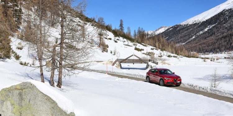 O Alfa Romeo Stelvio diesel chegou à Europa! 88