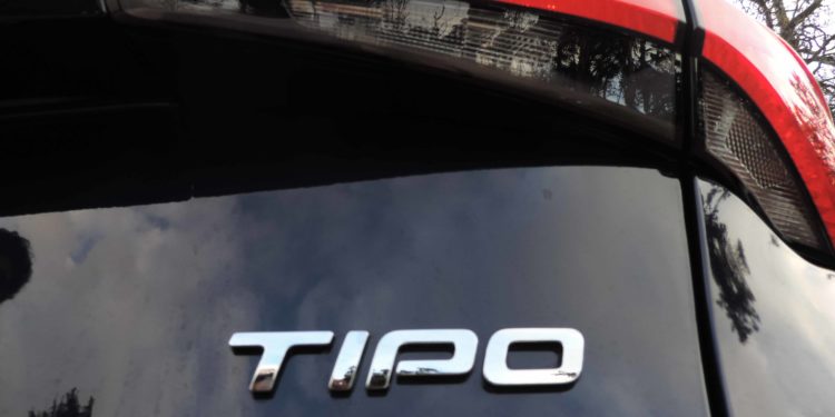 FIAT TIPO 1.6 Multijet SW: Funcionalidade a baixo custo! 77