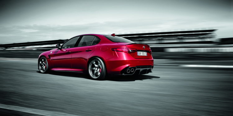 Alfa Romeo Giulia Coupé a caminho de Genebra! 14