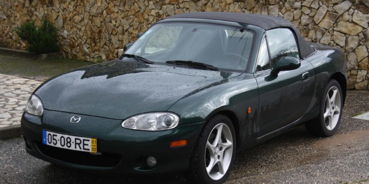 O prazer de ter um roadster: Ao volante do Mazda MX-5 NB! 60