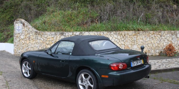 O prazer de ter um roadster: Ao volante do Mazda MX-5 NB! 57
