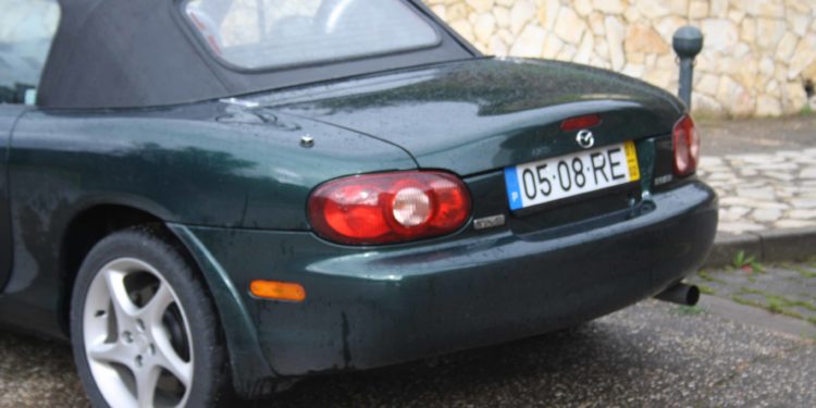 O prazer de ter um roadster: Ao volante do Mazda MX-5 NB! 56