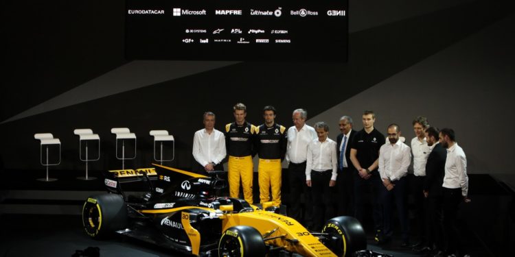 A Renault Sport deu tudo ao novo F1 RS17! 15