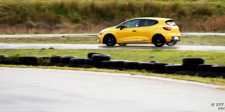 Renault Clio R.S Trophy: Testámos o utilitário mais rápido de Nurburgring! 122