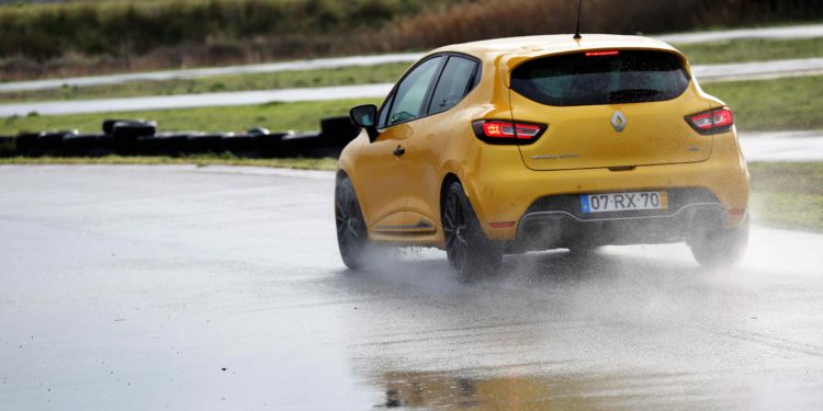 Renault Clio R.S Trophy: Testámos o utilitário mais rápido de Nurburgring! 120