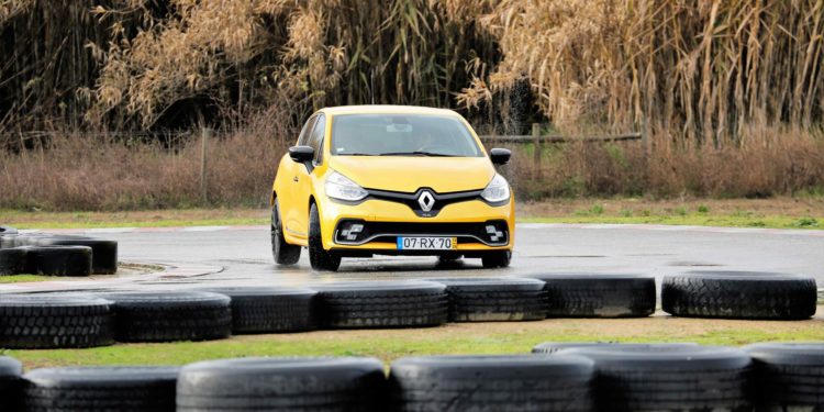 Renault Clio R.S Trophy: Testámos o utilitário mais rápido de Nurburgring! 115