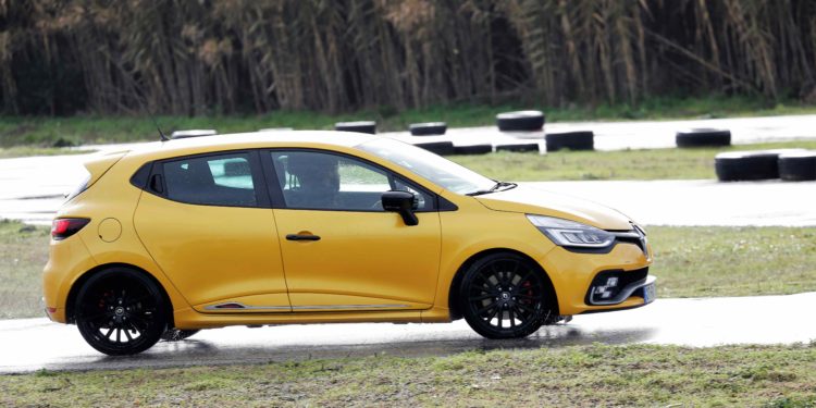 Renault Clio R.S Trophy: Testámos o utilitário mais rápido de Nurburgring! 112