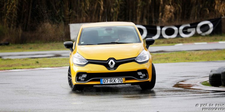 Renault Clio R.S Trophy: Testámos o utilitário mais rápido de Nurburgring! 108
