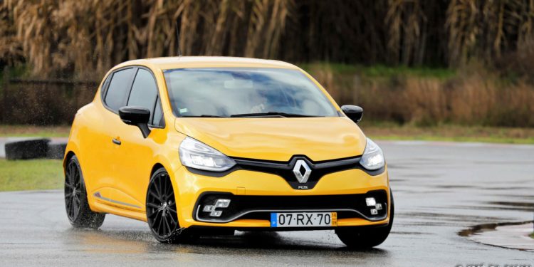 Renault Clio R.S Trophy: Testámos o utilitário mais rápido de Nurburgring! 105