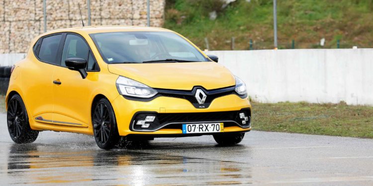 Renault Clio R.S Trophy: Testámos o utilitário mais rápido de Nurburgring! 92