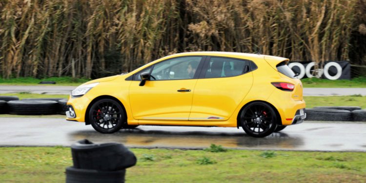 Renault Clio R.S Trophy: Testámos o utilitário mais rápido de Nurburgring! 80