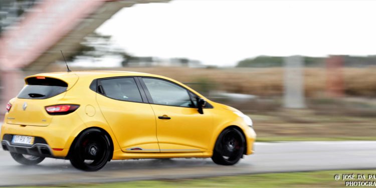 Renault Clio R.S Trophy: Testámos o utilitário mais rápido de Nurburgring! 73