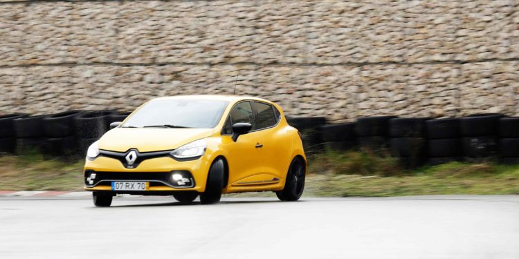Renault Clio R.S Trophy: Testámos o utilitário mais rápido de Nurburgring! 65