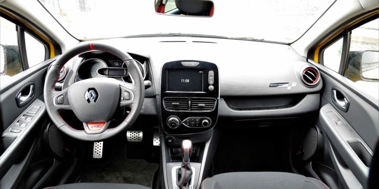 Renault Clio R.S Trophy: Testámos o utilitário mais rápido de Nurburgring! 47