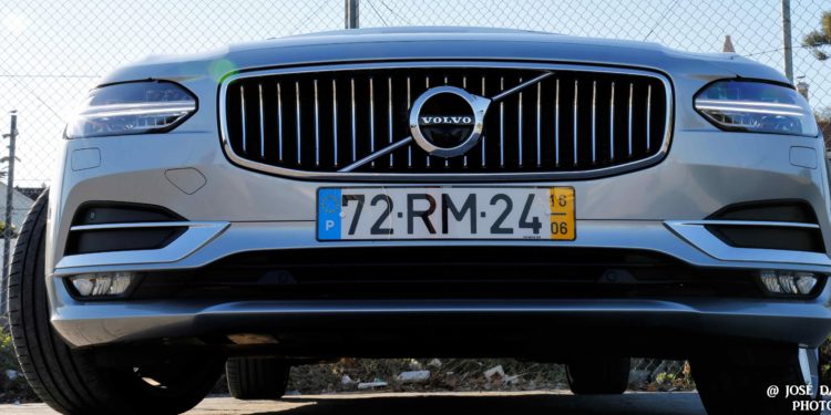 Volvo S90 D5 Inscription: Exuberância Escandinava! 91