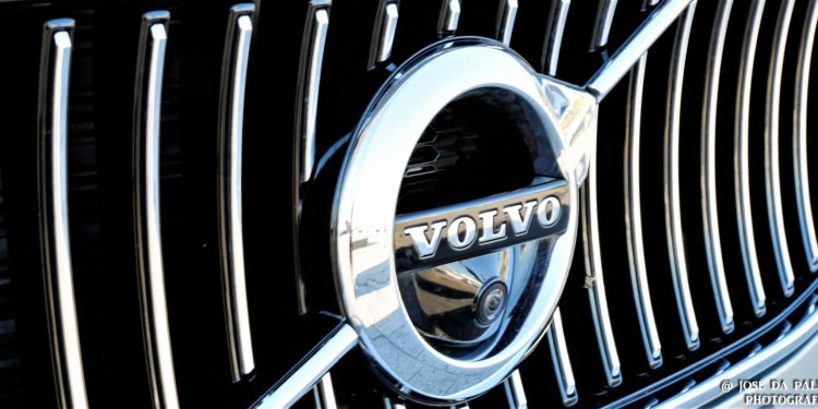Volvo S90 D5 Inscription: Exuberância Escandinava! 89