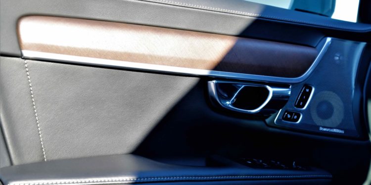 Volvo S90 D5 Inscription: Exuberância Escandinava! 64