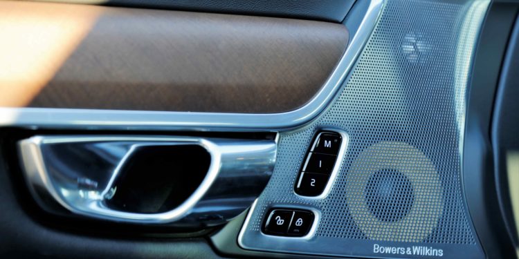 Volvo S90 D5 Inscription: Exuberância Escandinava! 65