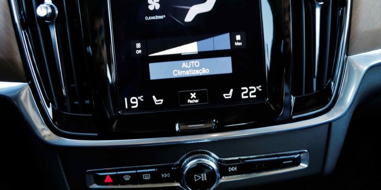 Volvo S90 D5 Inscription: Exuberância Escandinava! 53