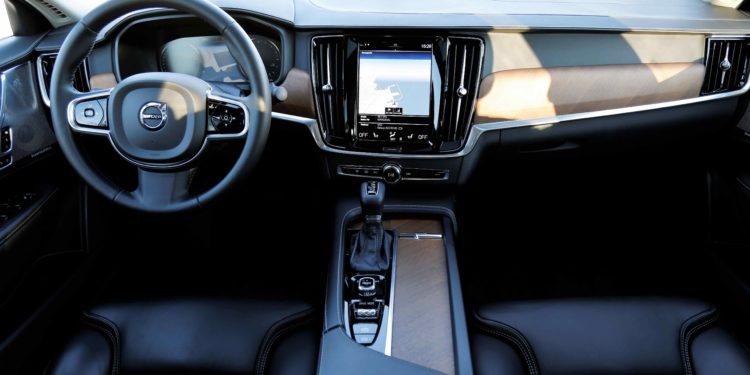 Volvo S90 D5 Inscription: Exuberância Escandinava! 48