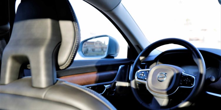 Volvo S90 D5 Inscription: Exuberância Escandinava! 40