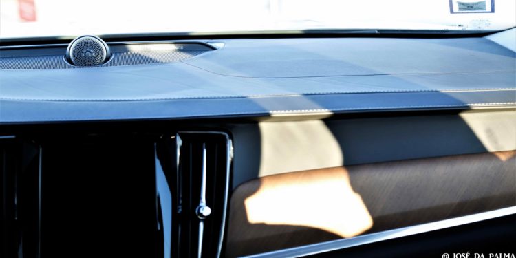 Volvo S90 D5 Inscription: Exuberância Escandinava! 33