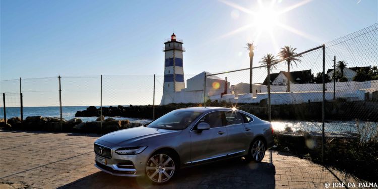Volvo S90 D5 Inscription: Exuberância Escandinava! 101