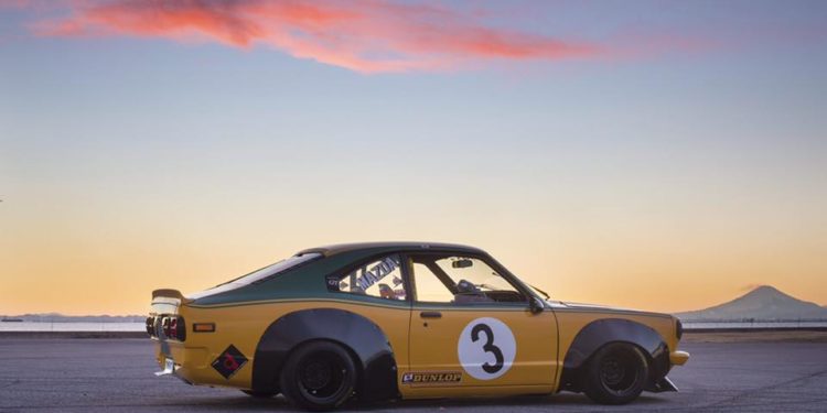 Este é o Mazda RX-3 do fundador da Liberty Walk! 17