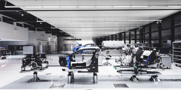 Uma visita ao "Atelier" da Bugatti! 34