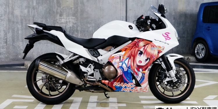 Esta garagem em Tóquio tem um tema "Anime"! 41