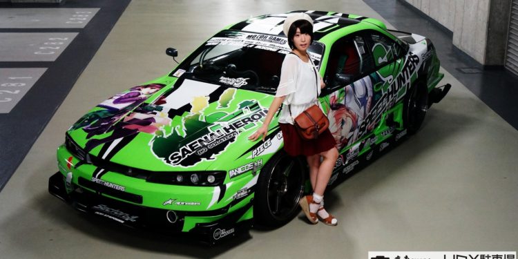 Esta garagem em Tóquio tem um tema "Anime"! 36