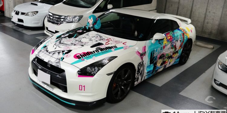Esta garagem em Tóquio tem um tema "Anime"! 29