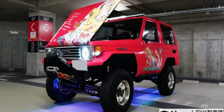 Esta garagem em Tóquio tem um tema "Anime"! 26