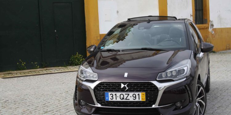 DS3 1.6 HDi Cabrio: Performance e economia de cabelos ao vento! 102