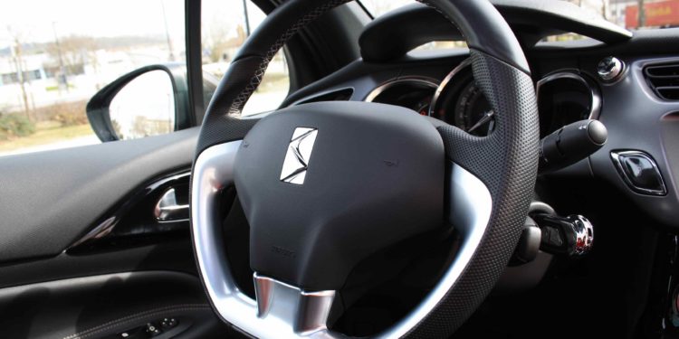 DS3 1.6 HDi Cabrio: Performance e economia de cabelos ao vento! 80