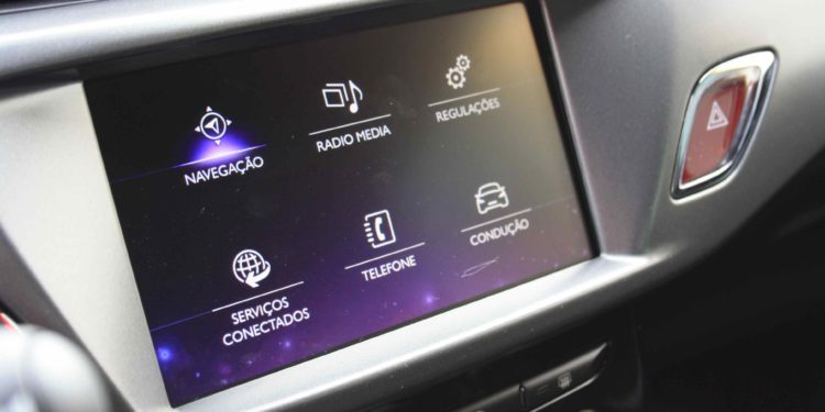 DS3 1.6 HDi Cabrio: Performance e economia de cabelos ao vento! 45